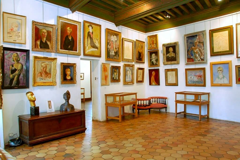 Donation Solidor - château musée Grimaldi