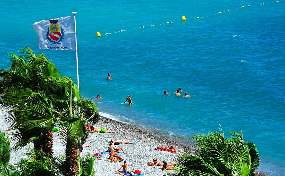 Plage publique à Cagnes